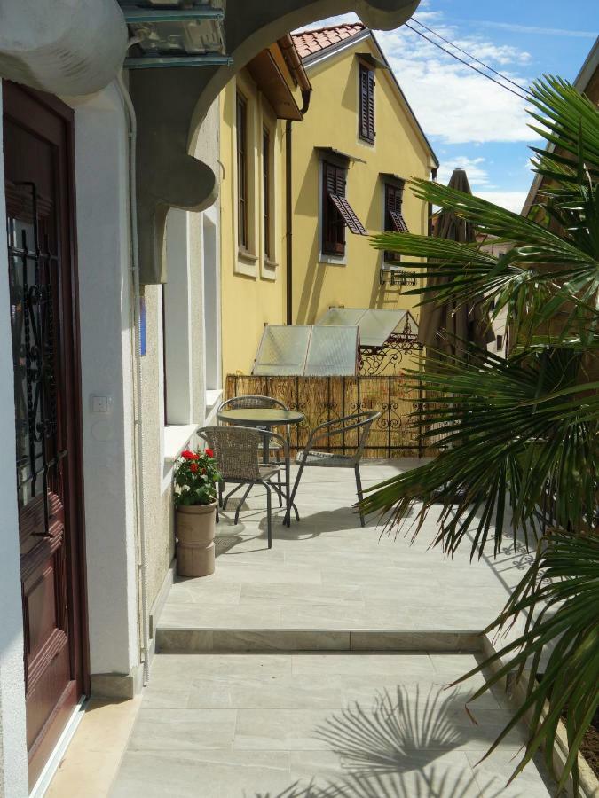Apartments Vincent Kastav Bagian luar foto